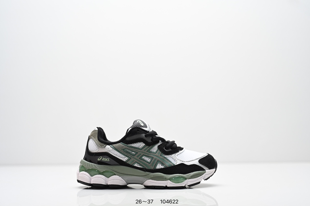 童鞋 童鞋:ASICS/亚瑟士 Tiger GEL-NYC PS 户外越野休闲运动跑步鞋.#透气网眼鞋面配合部分合成革材质#采用全新AHAR+橡胶材质,更加耐磨. 货号:1201A789 001 编码:104622