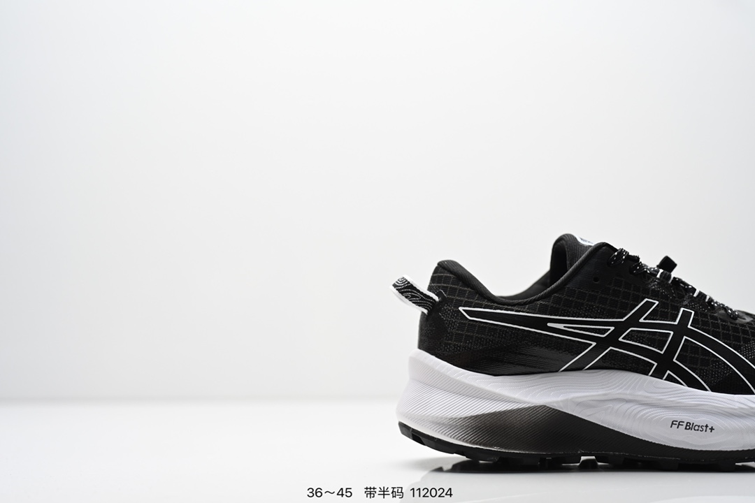 💰160
ASICS GEL-TRABUCO MAX 3 亚瑟士 网面透气 耐磨 越野跑步鞋
这双鞋的外观设计超级吸引人 简约大气 色彩搭配也很时尚 ASICS亚瑟士的独家GEL缓震科技 在跑步过程中感受到前所未有的舒适感 脚底仿佛踩在云端一般轻盈 这双鞋的抓地力也非常出色 无论是湿滑的泥泞小路还是崎岖的山路 它都能牢牢地抓住地面 
货号:1011B976-750
尺码:36 37 37.5 38 39 39.5 40.5 41.5 42 42.5 43.5 44 45
编码：112024