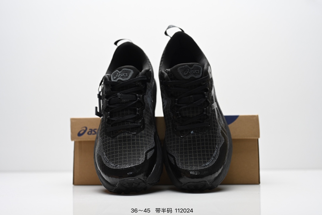 💰160
ASICS GEL-TRABUCO MAX 3 亚瑟士 网面透气 耐磨 越野跑步鞋
这双鞋的外观设计超级吸引人 简约大气 色彩搭配也很时尚 ASICS亚瑟士的独家GEL缓震科技 在跑步过程中感受到前所未有的舒适感 脚底仿佛踩在云端一般轻盈 这双鞋的抓地力也非常出色 无论是湿滑的泥泞小路还是崎岖的山路 它都能牢牢地抓住地面 
货号:1011B976-750
尺码:36 37 37.5 38 39 39.5 40.5 41.5 42 42.5 43.5 44 45
编码：112024