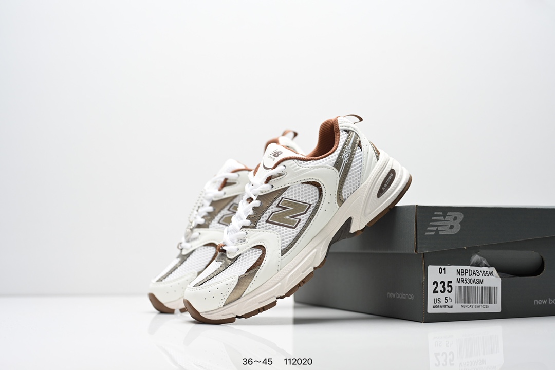 💰140
新款NB新百伦New Balance MR530系列复古老爹风网布跑步休闲运动鞋“黑白”
货号：MR530SD
尺码：如图所示
ID:112020
