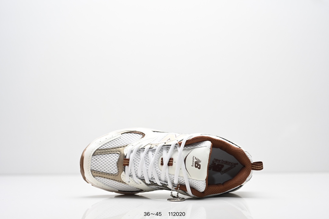 💰140
新款NB新百伦New Balance MR530系列复古老爹风网布跑步休闲运动鞋“黑白”
货号：MR530SD
尺码：如图所示
ID:112020
