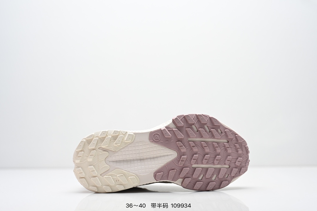 💰210
公司级：北面THE NORTH FACE Altamesa 500 圆头系带 减震 耐磨 低帮 徒步鞋
货号:NF0A83N3V7I-090
尺码:36～40半
编号：109934