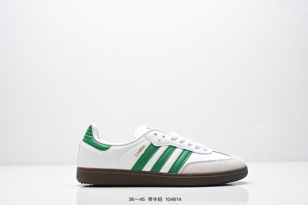 💰70
阿迪达斯 Original Samba OG 复古经典轻便板鞋 口碑大厂出品 品控大底版型不断改良更新 全套原纸板楦头开发 确保原汁原味 完美呈现版型 一比一鞋头弧度高度鞋身弧度 此版本只针对中端市场 皮料材质有所更替 其他数据细节工艺流程均保持一致 绝不口嗨 细节品控鞋型随意对比 正确烫金高频细节 原装纳米超迁皮料 独家私模橡胶大底 原盒原配 这款桑巴鞋展示了高质量的工艺 带有装饰的超锁缝制和无缝的手感 柔软、柔软的皮革造型和标志性的3条纹完成了精致的外观 正规合身鞋带 鞋面上有绒面鞋垫 橡胶鞋底 享受正畸套筒软感 自50年代首次亮相以来就一直在赢得粉丝的青睐 
货号：ID0478 
SIZE：36 36.5 37.5 38 38.5 39 40 40.5 41 42 42.5 43 44 44.5 45
编码：104614