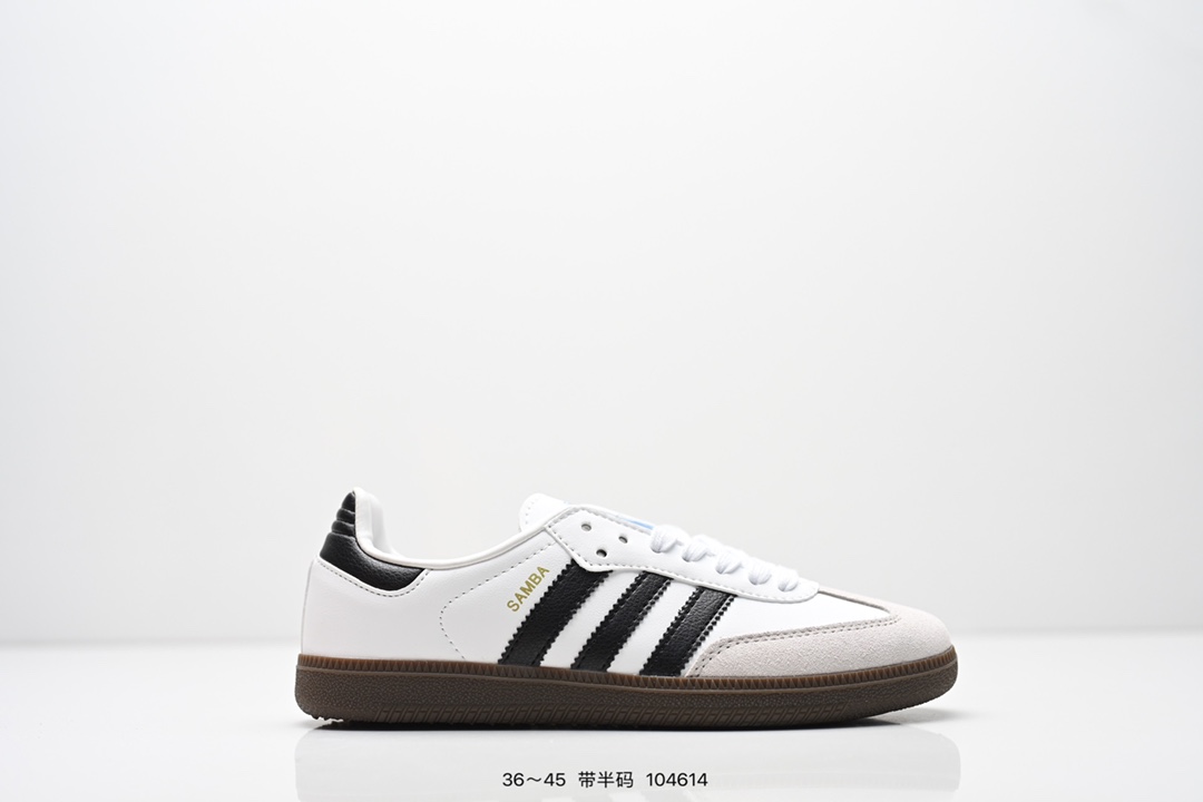 集合💰70
阿迪达斯 Original Samba OG 复古经典轻便板鞋 口碑大厂出品 品控大底版型不断改良更新 全套原纸板楦头开发 确保原汁原味 完美呈现版型 一比一鞋头弧度高度鞋身弧度 此版本只针对中端市场 皮料材质有所更替 其他数据细节工艺流程均保持一致 绝不口嗨 细节品控鞋型随意对比 正确烫金高频细节 原装纳米超迁皮料 独家私模橡胶大底 原盒原配 这款桑巴鞋展示了高质量的工艺 带有装饰的超锁缝制和无缝的手感 柔软、柔软的皮革造型和标志性的3条纹完成了精致的外观 正规合身鞋带 鞋面上有绒面鞋垫 橡胶鞋底 享受正畸套筒软感 自50年代首次亮相以来就一直在赢得粉丝的青睐 
货号：ID0478 
SIZE：36 36.5 37.5 38 38.5 39 40 40.5 41 42 42.5 43 44 44.5 45
编码：104614