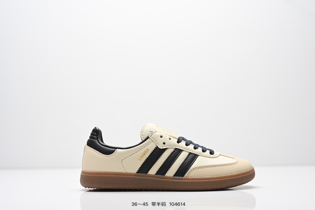 集合💰70
阿迪达斯 Original Samba OG 复古经典轻便板鞋 口碑大厂出品 品控大底版型不断改良更新 全套原纸板楦头开发 确保原汁原味 完美呈现版型 一比一鞋头弧度高度鞋身弧度 此版本只针对中端市场 皮料材质有所更替 其他数据细节工艺流程均保持一致 绝不口嗨 细节品控鞋型随意对比 正确烫金高频细节 原装纳米超迁皮料 独家私模橡胶大底 原盒原配 这款桑巴鞋展示了高质量的工艺 带有装饰的超锁缝制和无缝的手感 柔软、柔软的皮革造型和标志性的3条纹完成了精致的外观 正规合身鞋带 鞋面上有绒面鞋垫 橡胶鞋底 享受正畸套筒软感 自50年代首次亮相以来就一直在赢得粉丝的青睐 
货号：ID0478 
SIZE：36 36.5 37.5 38 38.5 39 40 40.5 41 42 42.5 43 44 44.5 45
编码：104614