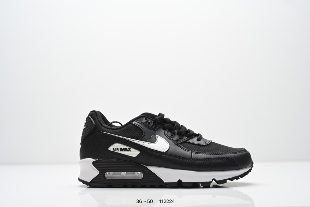 💰120
NIKE耐克运动鞋 Air max 90 健身运动跑鞋休闲鞋 复古风十足！Air Max 90 作为 Nike 旗下最经典的鞋型之一，凭借着百搭的造型，获得众多鞋迷们的喜爱。鞋面采用皮革、网眼布和麂皮材质打造，带来不俗质感的同时还有一定的透气性。最后开窗式 Air Max 气垫收尾，完善整双鞋设计。nike air max 90类鞋子 鞋后跟较高，减震效果出奇的好（鞋跟处有气垫）由于后跟高于前跟，便于跑步。鞋底采用华夫格橡胶底，抓地力确实强悍。气垫的吸震效果极佳，响应也很棒，再加上非常耐用。Nikeairmax90的鞋可以用来跑步，原本就是复古跑步鞋。运动时也耐穿的，这款鞋子够结实。

类型：男鞋
货号：CN8490
尺码：36～50
编码:  112224
