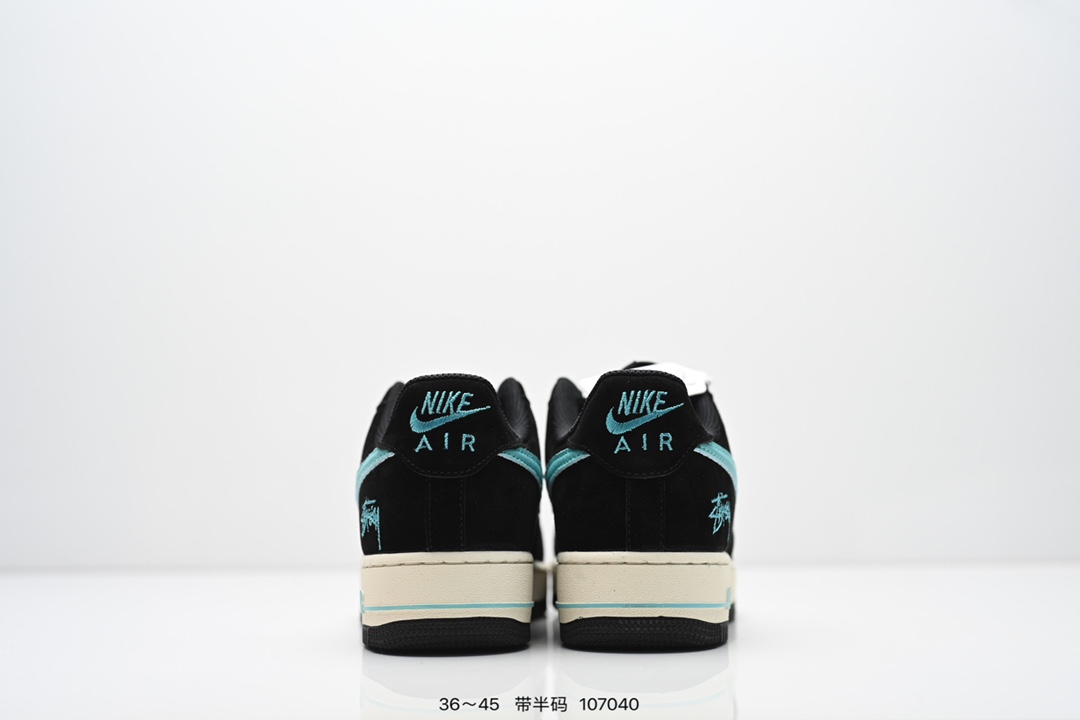 💰240
公司级：NIKE AIR FORCE 1‘07 LV8
原楦头原纸板 打造纯正低帮空军版型
专注外贸渠道 全掌内置蜂窝气垫 
原盒配件 原厂中底钢印、拉帮完美
货号:CW2288-111
Size:36 36.5 37.5 38 38.5 39 40 40.5 41 42 42.5 43 44 45
ID:107040