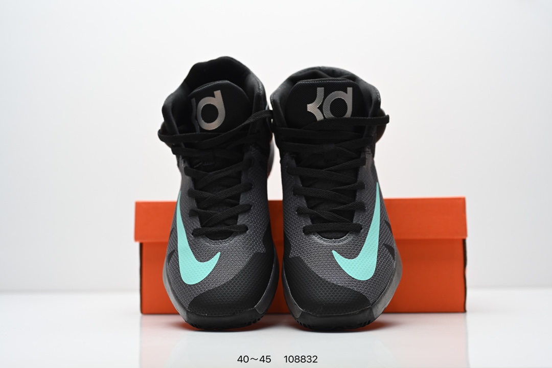 💰200
公司级：Nike KD Trey 5 IX EP 杜兰特
升级版原楦原纸版数据开发版型#采用热熔织物鞋面材质#配置Zoom气垫缓震#搭配全掌Renew科技泡棉缓震中底#外置优质橡胶大底❗️新一代 KD 支线，耐克Nike KD Trey 5 IX EP”Oreo“凯文·杜兰特简版5代中帮休闲运动篮球鞋
货号：844573
尺码：40 40.5 41 42 42.5 43 44 45 
ID：108832