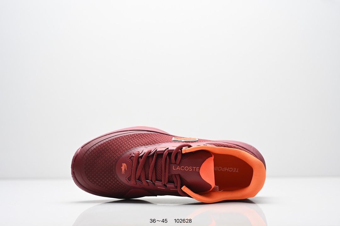 💰180
【新品🔥】LACOSTE 法国鳄鱼🐊男鞋运动篮球鞋 新款男士高帮休闲鞋织物帆布拼接舒适轻便透气运动鞋 Lacoste/拉科斯特 流行元素 车缝线 风格 休闲 内里材质 混合材质，帮面材质 织物 平跟 款式 板鞋 2025年春季新款 鞋头款式 圆头

货号:48SMA0040
尺码:36～45
编码:102628