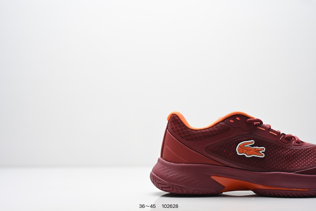 💰180
【新品🔥】LACOSTE 法国鳄鱼🐊男鞋运动篮球鞋 新款男士高帮休闲鞋织物帆布拼接舒适轻便透气运动鞋 Lacoste/拉科斯特 流行元素 车缝线 风格 休闲 内里材质 混合材质，帮面材质 织物 平跟 款式 板鞋 2025年春季新款 鞋头款式 圆头

货号:48SMA0040
尺码:36～45
编码:102628