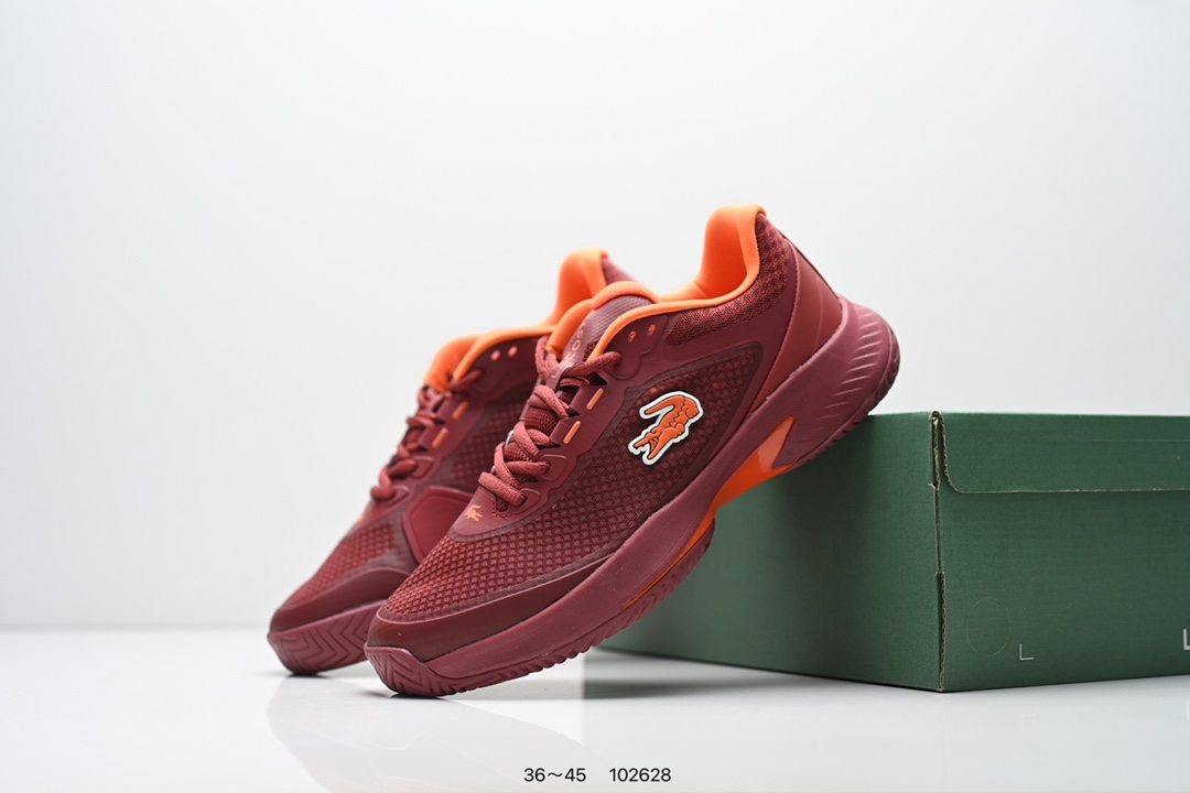 💰180
【新品🔥】LACOSTE 法国鳄鱼🐊男鞋运动篮球鞋 新款男士高帮休闲鞋织物帆布拼接舒适轻便透气运动鞋 Lacoste/拉科斯特 流行元素 车缝线 风格 休闲 内里材质 混合材质，帮面材质 织物 平跟 款式 板鞋 2025年春季新款 鞋头款式 圆头

货号:48SMA0040
尺码:36～45
编码:102628