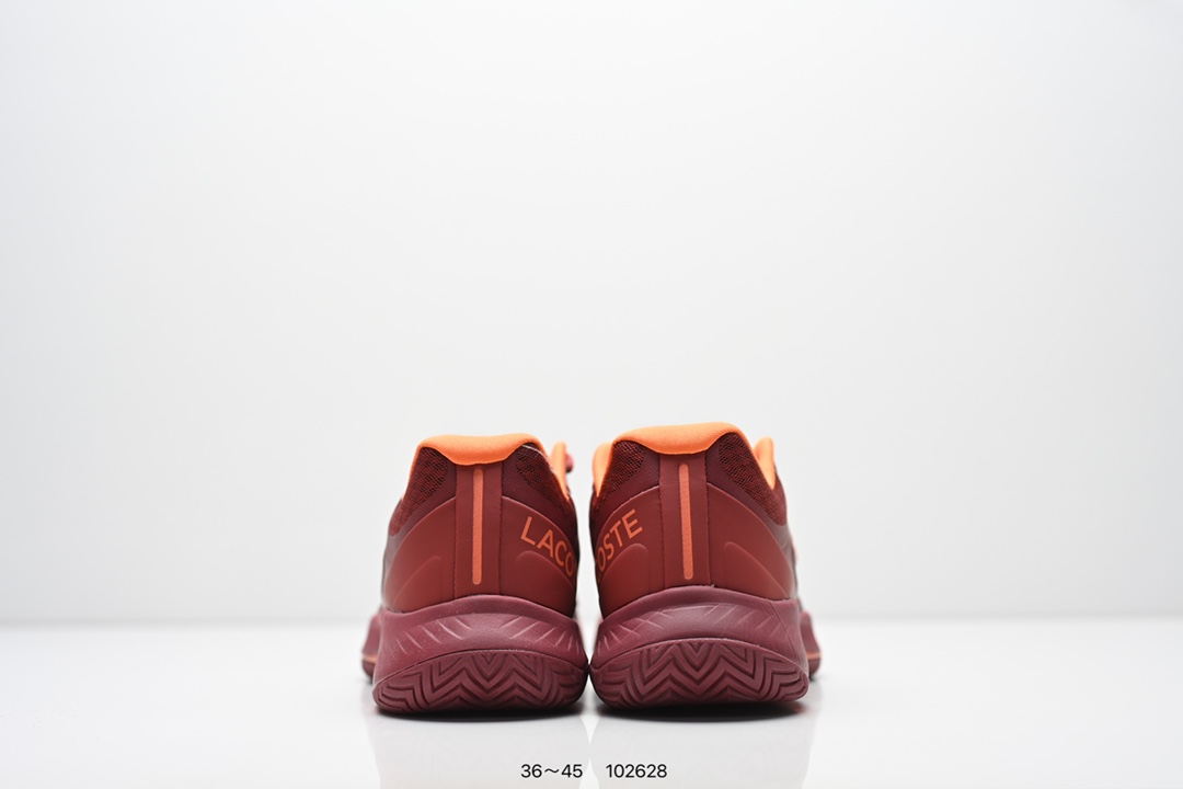 💰180
【新品🔥】LACOSTE 法国鳄鱼🐊男鞋运动篮球鞋 新款男士高帮休闲鞋织物帆布拼接舒适轻便透气运动鞋 Lacoste/拉科斯特 流行元素 车缝线 风格 休闲 内里材质 混合材质，帮面材质 织物 平跟 款式 板鞋 2025年春季新款 鞋头款式 圆头

货号:48SMA0040
尺码:36～45
编码:102628