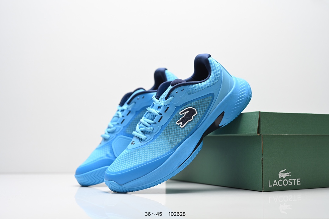 💰180
【新品🔥】LACOSTE 法国鳄鱼🐊男鞋运动篮球鞋 新款男士高帮休闲鞋织物帆布拼接舒适轻便透气运动鞋 Lacoste/拉科斯特 流行元素 车缝线 风格 休闲 内里材质 混合材质，帮面材质 织物 平跟 款式 板鞋 2025年春季新款 鞋头款式 圆头

货号:48SMA0040
尺码:36～45
编码:102628