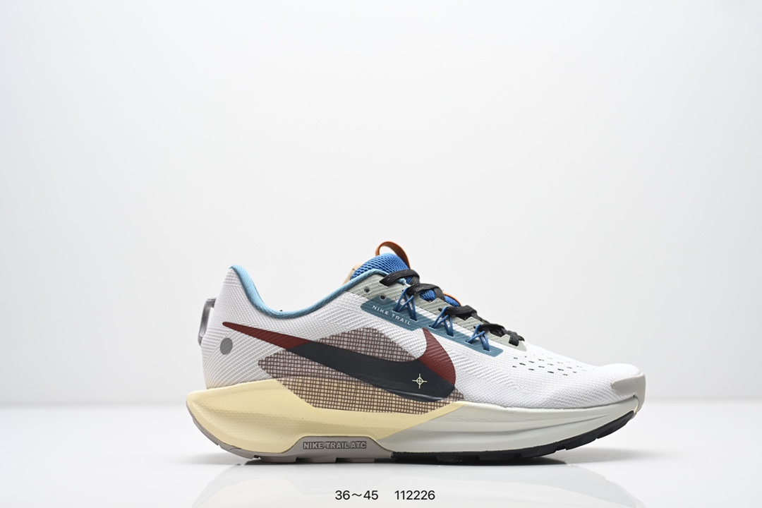 耐克(NIKE)PEGASUSTRAIL5男女士越野跑步鞋夏新款耐克飞马该鞋款搭载出众回弹的 ReactX 泡绵中底,多种地面,皆可轻松驾驭.采用别致设计.上脚潮鞋,踏上 GR 11 步道,穿越比利牛斯山脉,以海岸灯塔作为向导,从地中海一路畅跑到坎塔布里亚海.外侧饰有红白彩绘条纹图案,灵感源于越野途中路标的颜色.Nike ReactX 泡绵轻盈耐穿,令双足贴近地面,塑就柔软顺畅的非凡迈步体验.鞋头高磨损区域融入橡胶和紧密织物.鞋面采用织物搭配开孔设计,塑就出色透气性.外底精简橡胶用量,可实现公路到小径的顺畅过渡;同时保留了全掌型 ReactX 中底设计.改良抓地底纹结合橡胶材质,提供可驾驭崎岖小径的出众抓地力,同时令你在公路上顺畅迈步.Flywire 技术,有助稳固中足. 货号:DV3865 尺码:看图所示 编码:112226