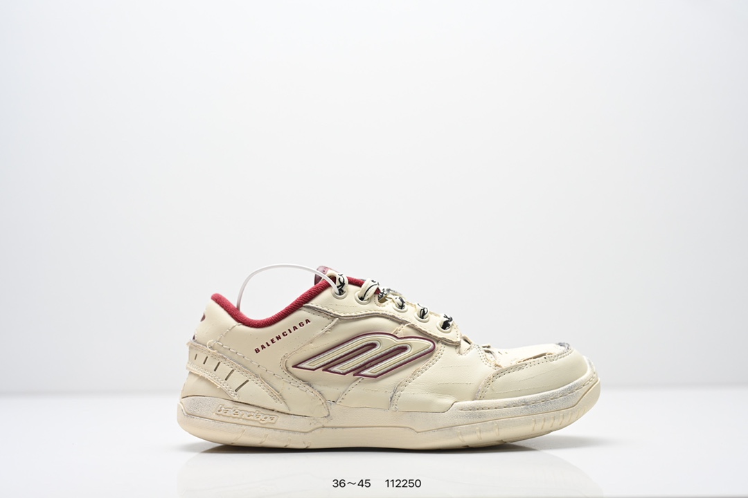 💰250
潮奢 巴黎世家 BALENCIAGA 小红书爆款男女鞋 厚底增高板鞋老爹鞋运动鞋,BALENCIAGA 最新爆款低帮系带休闲运动板鞋 专柜同步上架香港、美国、巴黎各大时尚博主及明星同款。Balenciaga档次可以和迪奥等品牌相媲美,世界公认的最好的品牌之一。
类型:男女鞋
码数:36~45
编码:112