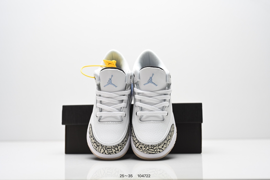 图片[8]-童鞋：Air Jordan 3 Retro 复刻白水泥 AJ3 乔丹3代 aj3 乔3 经典复刻白水泥 乔丹篮球鞋系列 鞋身以白色为主调，采用优质皮革材质搭配鞋头及后跟处的经典元素爆裂纹，搭配灰色外底，简约而不失活力，纯色鞋身也很好地渲染了其不凡的质感。至于细节，该鞋款后跟处的Jumpman Logo同样采用黑色打造，鞋口及鞋面则添加了透气孔设计，更适合炎热的夏日。 货号：DN3707-100 尺码：如图所示-选品中心