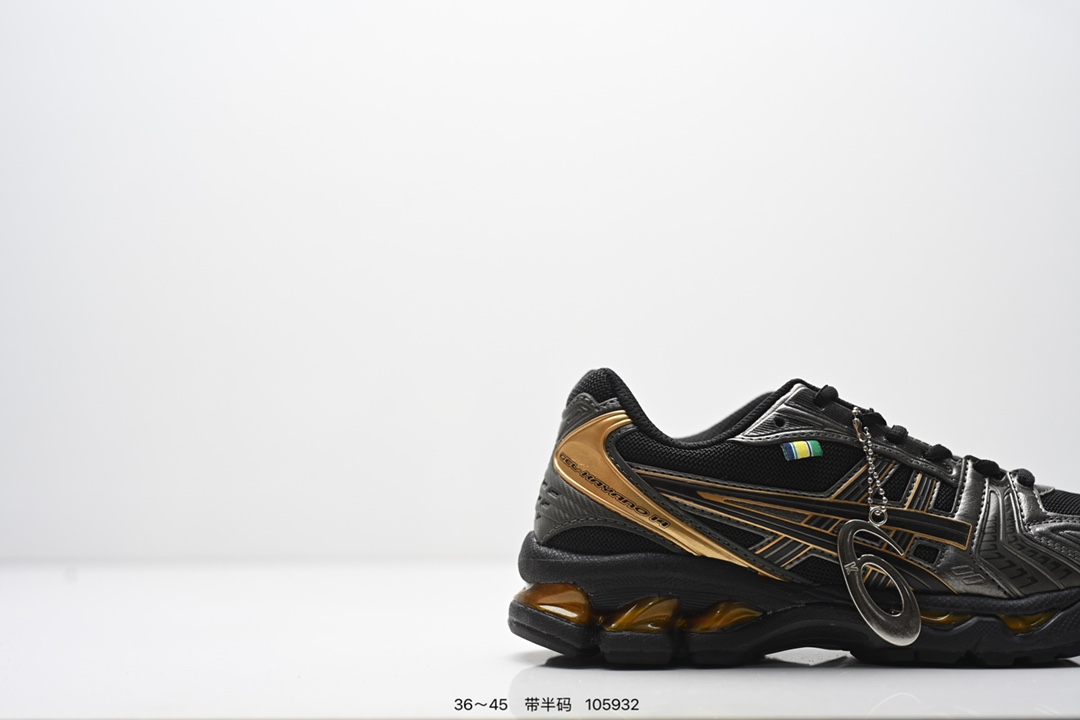 💰160
Asics Gel-Kayano 14 
ASICS (亚瑟士） 是日本实业家鬼家喜八郎创立的跑鞋运动品牌，名宇想法源自著名的拉丁谚语’AnimaSana In Corpore Sano’，意为“健全的精神寓于强健的体魄”。正如其名字的含义，ASICS亚瑟
士一直坚信保持身体的健康与活力是打造健康快乐的生活方式的最佳途径。亚瑟士的跑鞋、篮球鞋等系列集专业与美貌于一身，拥有极高的热度。2016年，ASICS在“2016年日本最佳全球品牌“排行榜名列第17名。
货号：1201A161-301
编码：105932
Size:36～45半
