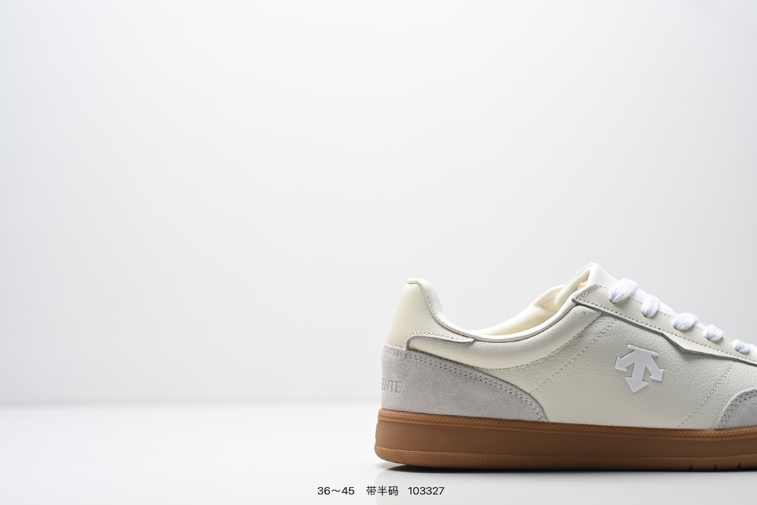 💰175
迪桑特DESCENTE Terrain D 舒适 防滑耐磨 低帮 生活休闲鞋
货号:SQ123LCR34
尺码:看图所示
ID:103327