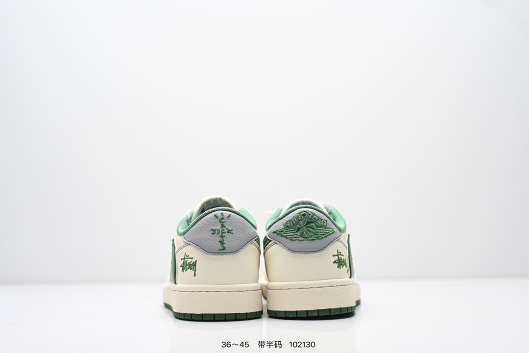 💰190
AJ1倒勾Travis Scott x Air Jordan 1 ” Reverse Mocha “ AJ1乔1 TS 闪电 联名倒钩 低帮文化篮球鞋
货号:XX3168
尺码:36 36.5 37.5 38 38.5 39 40 40.5 41 42 42.5 43 44 45 
ID:102130