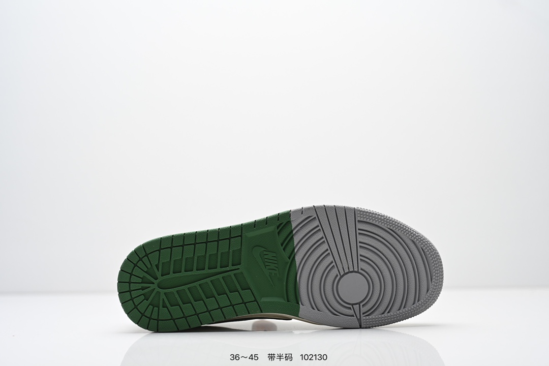 💰190
AJ1倒勾Travis Scott x Air Jordan 1 ” Reverse Mocha “ AJ1乔1 TS 闪电 联名倒钩 低帮文化篮球鞋
货号:XX3168
尺码:36 36.5 37.5 38 38.5 39 40 40.5 41 42 42.5 43 44 45 
ID:102130