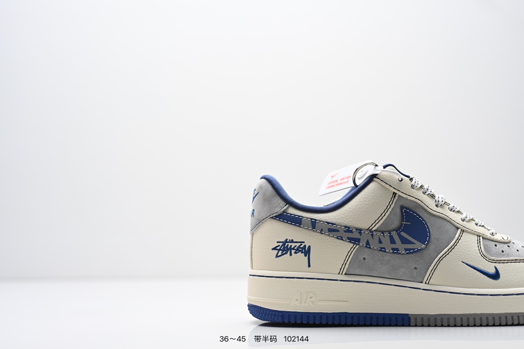 💰260
NIKE AIR FORCE 1‘07 LV8
原楦头原纸板 打造纯正低帮空军版型
专注外贸渠道 全掌内置蜂窝气垫 
原盒配件 原厂中底钢印、拉帮完美 
货号:CS5288
Size:36 36.5 37.5 38 38.5 39 40 40.5 41 42 42.5 43 44 45
编号：102144