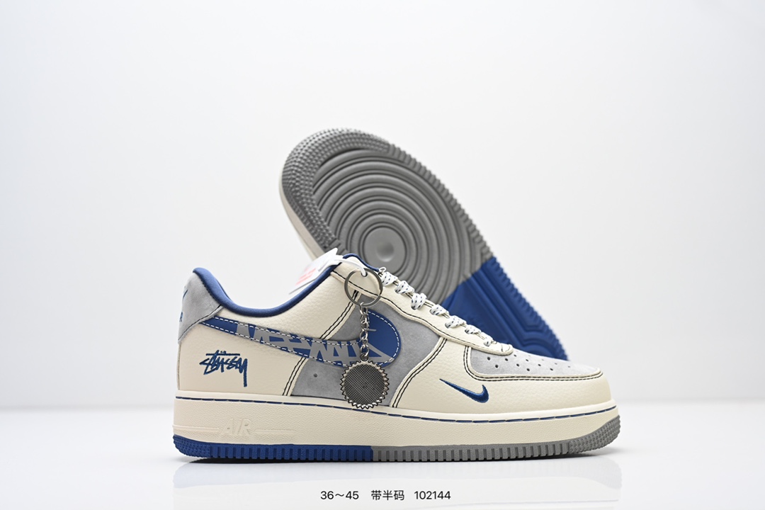 💰260
NIKE AIR FORCE 1‘07 LV8
原楦头原纸板 打造纯正低帮空军版型
专注外贸渠道 全掌内置蜂窝气垫 
原盒配件 原厂中底钢印、拉帮完美 
货号:CS5288
Size:36 36.5 37.5 38 38.5 39 40 40.5 41 42 42.5 43 44 45
编号：102144