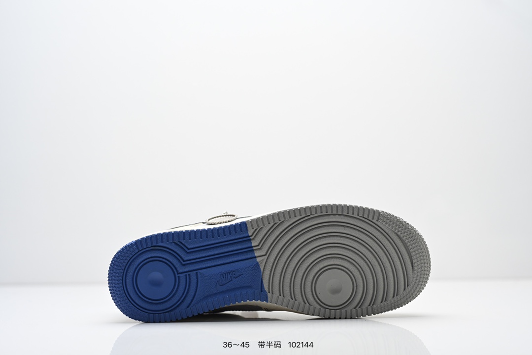 💰260
NIKE AIR FORCE 1‘07 LV8
原楦头原纸板 打造纯正低帮空军版型
专注外贸渠道 全掌内置蜂窝气垫 
原盒配件 原厂中底钢印、拉帮完美 
货号:CS5288
Size:36 36.5 37.5 38 38.5 39 40 40.5 41 42 42.5 43 44 45
编号：102144