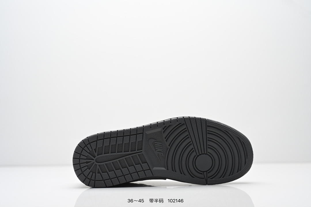 💰270
AJ1倒勾联名Travis Scott x Air Jordan 1 ” Reverse Mocha “ AJ1乔1 TS 闪电 联名倒钩 低帮文化篮球鞋 完美品质出货 细节如图所示  鞋面切割工整  冲孔整齐干净 中底拉帮线 整体清洁度非常好
货号：XS7089 612
尺码:36 36.5 37.5 38 38.5 39 40 40.5 41 42 42.5 43 44 45 
ID:102146