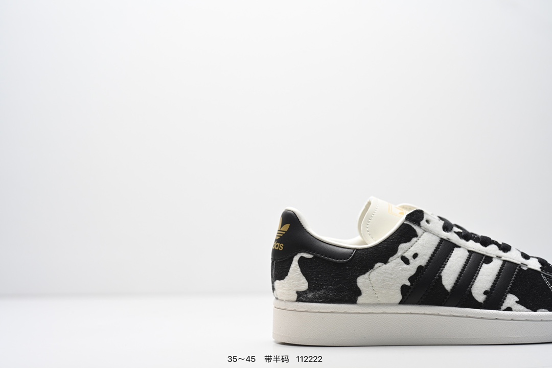 💰110
阿迪达斯adidas三叶草 Originals Superstars”White/Red Laceless“”黑绿 贝壳头弹力带鞋舌经典百搭休闲运动板鞋货号:GY3428与众不同是你的追求。adidas Superstar,自70年代问世以来很快成为潮流先锋,力求以突破界限的态度和不断进化的设计作为立身之本。这款经典鞋,灵感源自”遥远的星系“。由adidas联手迪士尼打造,融合别致配色和图案,致敬《星球大战》中曼达洛人的冒险精神
货号:JP8174
尺码:35 36 36.5 37 38 38.5 39 40 40.5 41 42 42.5 43 44 45
ID:112222