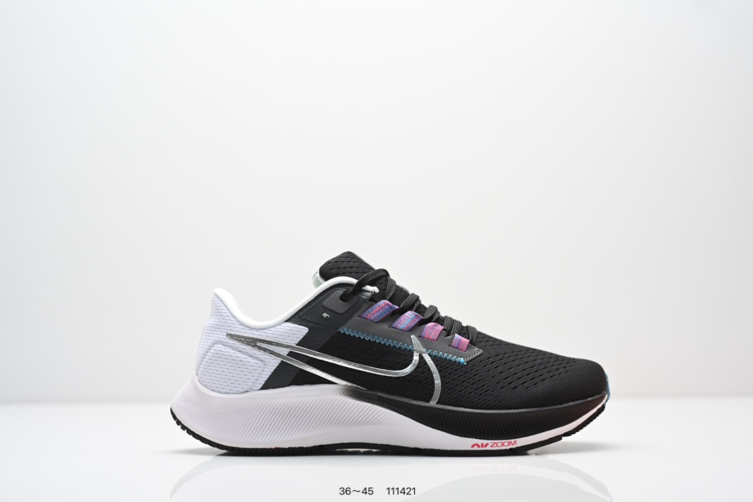 💰105
耐克 Nike Air Zoom Pegasus 38 登月38 带气垫缓震跑步鞋时尚慢跑鞋休闲运动鞋时尚男女老爹鞋。耐克Nike Zoom Pegasus 38代 飞马涡轮增压马拉松慢跑鞋内里嵌入定型海绵#中底搭载前Zoom+全掌React配置飞马38代跑鞋,双数小改款,中底保持前Zoom+全掌React的配置,鞋面为不同织物结构的工程网面,透气舒适。
类型:男女鞋
货号:CW7356
码数:36-45
编码: 111421