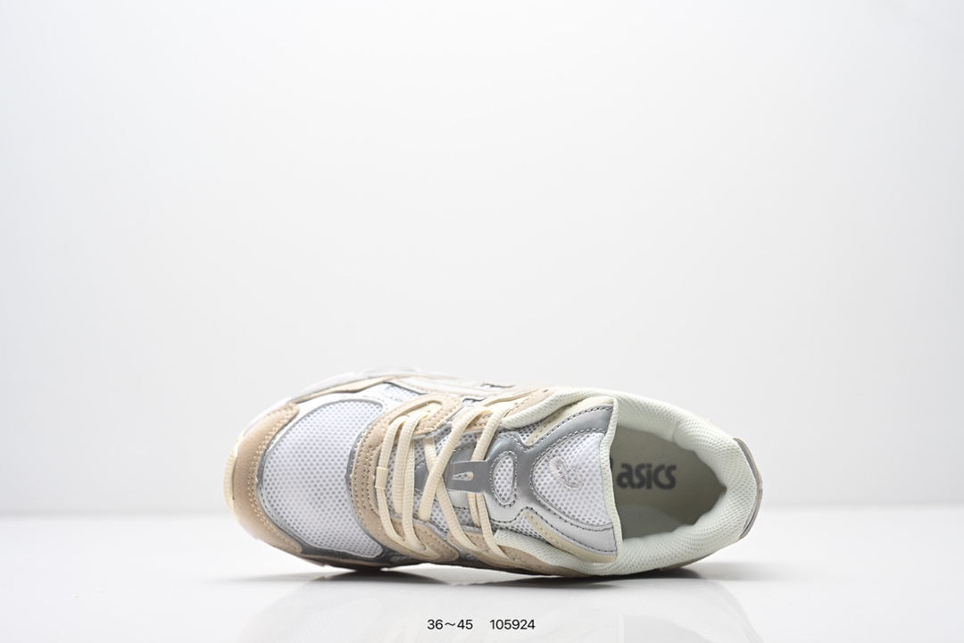 💰120
Asics Gel-NYC 复古单品
亚瑟士新款厚底街头运动休闲鞋
ASICS亚瑟士推出全新GEL-NYC,彰显纽约都市活力。这次的新系列融入了多个版本GEL的经典设计风格,广受好评。其设计灵感来源于GEL-NIMBUS 3,GEL-MC PLUS V 和 GEL-CUMULUS 16 这些往日经典鞋款。GEL-NYC使用GEL-CUMULUS 16鞋款的鞋楦设计,展现了独特的现代化美学。鞋底采用了轻质发泡材料,并在后跟和前掌处采用了ASICS亚瑟士核心科技——GEL缓震胶,赋予鞋款强大的缓冲性能,提供了更柔软舒适的穿着体验。而在原有设计的启发之上,此次鞋款采用更贴合当今潮流趋势的材料和创新技术,展现出纽约充满活力的都市精神。
货号:1203A372-600
Size:36~45
编码:105924