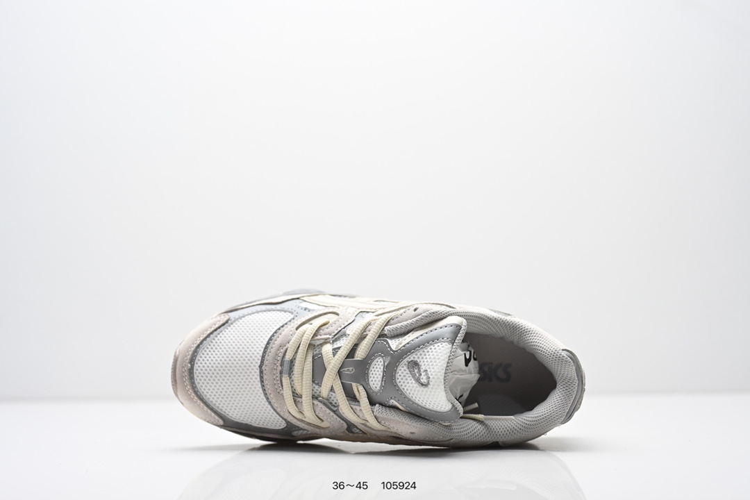 💰120
Asics Gel-NYC 复古单品
亚瑟士新款厚底街头运动休闲鞋
ASICS亚瑟士推出全新GEL-NYC,彰显纽约都市活力。这次的新系列融入了多个版本GEL的经典设计风格,广受好评。其设计灵感来源于GEL-NIMBUS 3,GEL-MC PLUS V 和 GEL-CUMULUS 16 这些往日经典鞋款。GEL-NYC使用GEL-CUMULUS 16鞋款的鞋楦设计,展现了独特的现代化美学。鞋底采用了轻质发泡材料,并在后跟和前掌处采用了ASICS亚瑟士核心科技——GEL缓震胶,赋予鞋款强大的缓冲性能,提供了更柔软舒适的穿着体验。而在原有设计的启发之上,此次鞋款采用更贴合当今潮流趋势的材料和创新技术,展现出纽约充满活力的都市精神。
货号:1203A372-600
Size:36~45
编码:105924