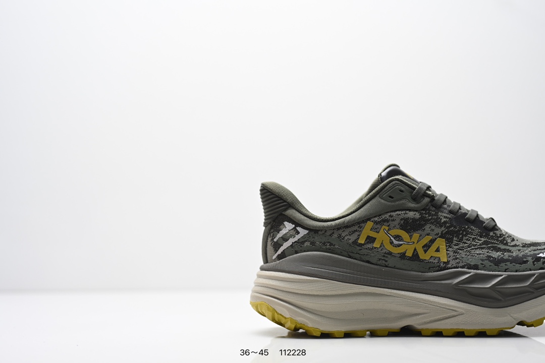💰140
HOKA ONE ONE Stinson Atr 7
低帮专业越野跑步鞋 实拍首发
作为 HOKA 传统鞋履的第六版 Stinson ATR 6继续在道路和非电网中提供多功能舒适性
Stinson ATR 6在整个HOKA产品系列中以最高的体积堆叠高度提供相同的舒适脚下体验
是名副其实的“气垫船” 与前代产品相比
这款多功能全地形鞋重量更轻 稳定性更高
采用从消费后废塑料中提取的回收Unif REPREVE®纱线 鞋带内新集成的孔眼提供独立支撑 而精致的鞋跟领提供舒适的贴合感
紧密间隔的凸耳确保稳定性
Stinson ATR 6将激进的美学与性能相结合
继续将全地形置于 ATR中
官方货号: 1110506ZR
尺码:看图所示
编号:112228