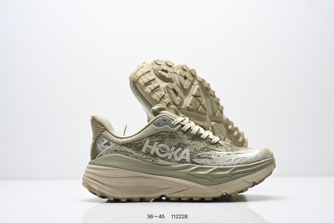 💰140
HOKA ONE ONE Stinson Atr 7
低帮专业越野跑步鞋 实拍首发
作为 HOKA 传统鞋履的第六版 Stinson ATR 6继续在道路和非电网中提供多功能舒适性
Stinson ATR 6在整个HOKA产品系列中以最高的体积堆叠高度提供相同的舒适脚下体验
是名副其实的“气垫船” 与前代产品相比
这款多功能全地形鞋重量更轻 稳定性更高
采用从消费后废塑料中提取的回收Unif REPREVE®纱线 鞋带内新集成的孔眼提供独立支撑 而精致的鞋跟领提供舒适的贴合感
紧密间隔的凸耳确保稳定性
Stinson ATR 6将激进的美学与性能相结合
继续将全地形置于 ATR中
官方货号: 1110506ZR
尺码:看图所示
编号:112228