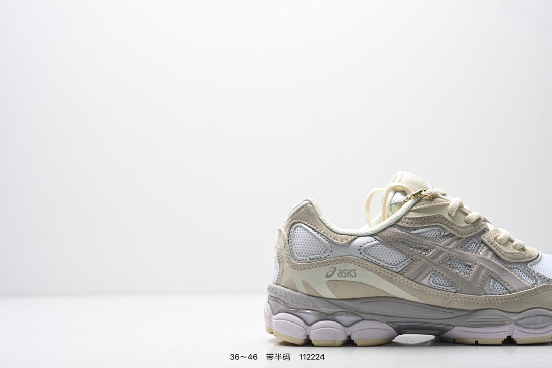 💰120
AsicsGel-NYC复古单品 2025年新款 亚瑟士ASICSTIGER 新款休闲鞋 厚底街头运动休闲鞋,ASICS亚瑟士推出全新GEL-NYC,彰显纽约都市活力。这次的新系列融入了多个版本GEL的经典设计风格,广受好评。其设计灵感来源于GEL-NIMBUS 3,GEL-MC PLUS V 和 GEL-CUMULUS 16 这些往日经典鞋款。GEL-NYC使用GEL-CUMULUS 16鞋款的鞋楦设计,展现了独特的现代化美学。鞋底采用了轻质发泡材料,并在后跟和前掌处采用了ASICS亚瑟士核心科技——GEL缓震胶,赋予鞋款强大的缓冲性能,提供了更柔软舒适的穿着体验。而在原有设计的启发之上,此次鞋款采用更贴合当今潮流趋势的材料和创新技术,展现出纽约充满活力的都市精神。
货号:1203A805-101
尺码:看图所示
编码:112224