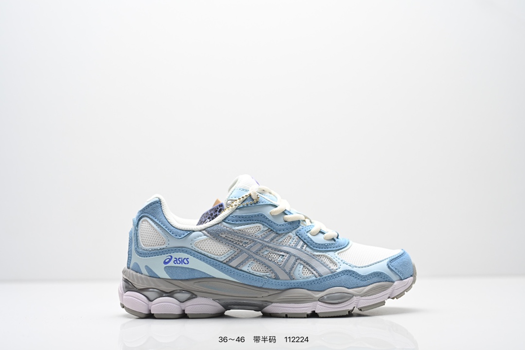 集合💰120
AsicsGel-NYC复古单品 2025年新款 亚瑟士ASICSTIGER 新款休闲鞋 厚底街头运动休闲鞋,ASICS亚瑟士推出全新GEL-NYC,彰显纽约都市活力。这次的新系列融入了多个版本GEL的经典设计风格,广受好评。其设计灵感来源于GEL-NIMBUS 3,GEL-MC PLUS V 和 GEL-CUMULUS 16 这些往日经典鞋款。GEL-NYC使用GEL-CUMULUS 16鞋款的鞋楦设计,展现了独特的现代化美学。鞋底采用了轻质发泡材料,并在后跟和前掌处采用了ASICS亚瑟士核心科技——GEL缓震胶,赋予鞋款强大的缓冲性能,提供了更柔软舒适的穿着体验。而在原有设计的启发之上,此次鞋款采用更贴合当今潮流趋势的材料和创新技术,展现出纽约充满活力的都市精神。
货号:1203A805-101
尺码:看图所示
编码:112224