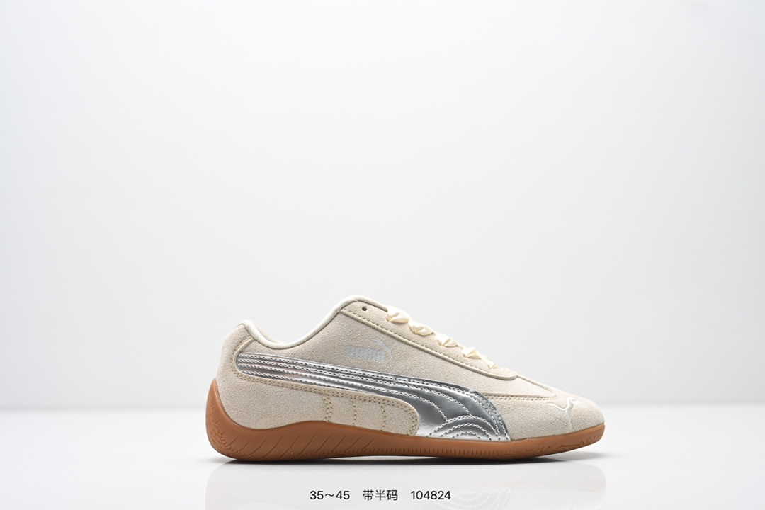 PUMA Speedcat OG 彪马 低帮 粉白色 女款防滑耐磨低邦训练鞋生活休闲鞋赛车鞋 鞋型是Puma联合赛车运动品牌Sparcoh专为专业赛车手而打造,流线型的粉色翻毛皮鞋面低调却不失质感台.侧面米白色Logo加上白色的烫印Puma字样以及鞋舌白色Puma字样及Logo,让蓝色的鞋子显得不那么单调,鞋头彪马Logo以蓝色刺绣呈现,鞋底平坦,采用轮胎纹路设计,防滑耐磨. 货号:398846-04 编码:104824 半