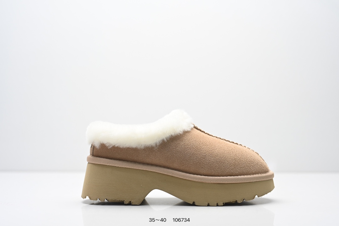 💰170
 UGG 厚底 小红书爆款 羊绒鞋垫 冬季保暖外出 家居都是很适合的选择 进年uug推出款式系列 局部偏向年轻消费者喜好 也走到时尚潮流穿搭的前沿 鞋身材质UGGPURE™植入式羊毛内底 轻便防滑舒适橡胶外底 带有品牌LOGO商标 
尺码：35～40
编号：106734