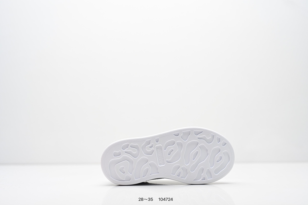 图片[6]-童鞋：Alexander McQueen 麦昆 官网同步发售 官方新配色面料采用进口丝绸亚光原版牛皮 水染羊皮内里，牛皮垫脚 原版大底 回弹度极佳 耐磨又舒适 鞋底厚4.5cm 全套原版包装 进出专柜无压力 尺码：28～35-选品中心