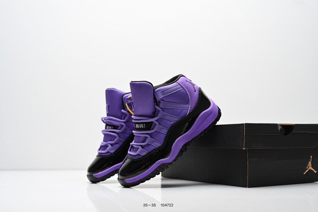 图片[9]-童鞋：耐克 AJ 乔丹11代 Nike Air Jordan 11Retro 篮球鞋复刻男子运动鞋 重现设计师汀克·哈特菲尔德广受赞誉的 1996 年鞋款设计，后者率先将 Zoom Air 缓震配置引入经典系列。鞋面采用优质材料，打造当季潮流风范。 优质材质组合鞋面，实现出色耐穿性 泡绵中底搭载全掌型 Zoom Air 缓震配置，塑就出众回弹的缓震效果 碳纤维稳定片 橡胶外底 货号：378039 401 尺码：25～35-选品中心
