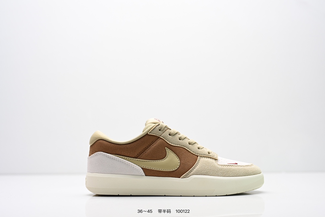 耐克Nike SB Force 58 运动滑板鞋.这是一款将前沿创新带入街头的单品,它具有硫化杯底,具有出色的耐用性和灵活性.使用柔软皮革和帆布拼接,在饰面上放置通风口,它自始至终都融入了传统篮球风格货号:DV5477 半