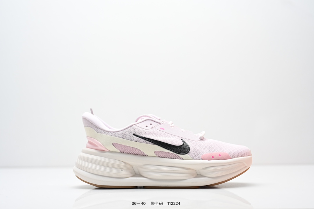 💰120
公司级:Nike Comfort AIR FOREC 1LOW /STUSSY耐克 舒适贴合 透气支撑跑步鞋
货号:CZ9084-001
尺码:看图所示
编码:112224