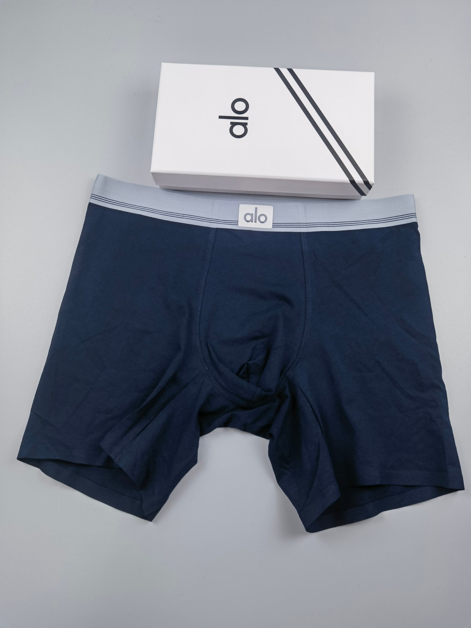 新品！alo 原单品质，时尚潮男新品 纯棉高品质！有型！ 一点也不紧绷 按照人体工程学设计 彰显男性性感