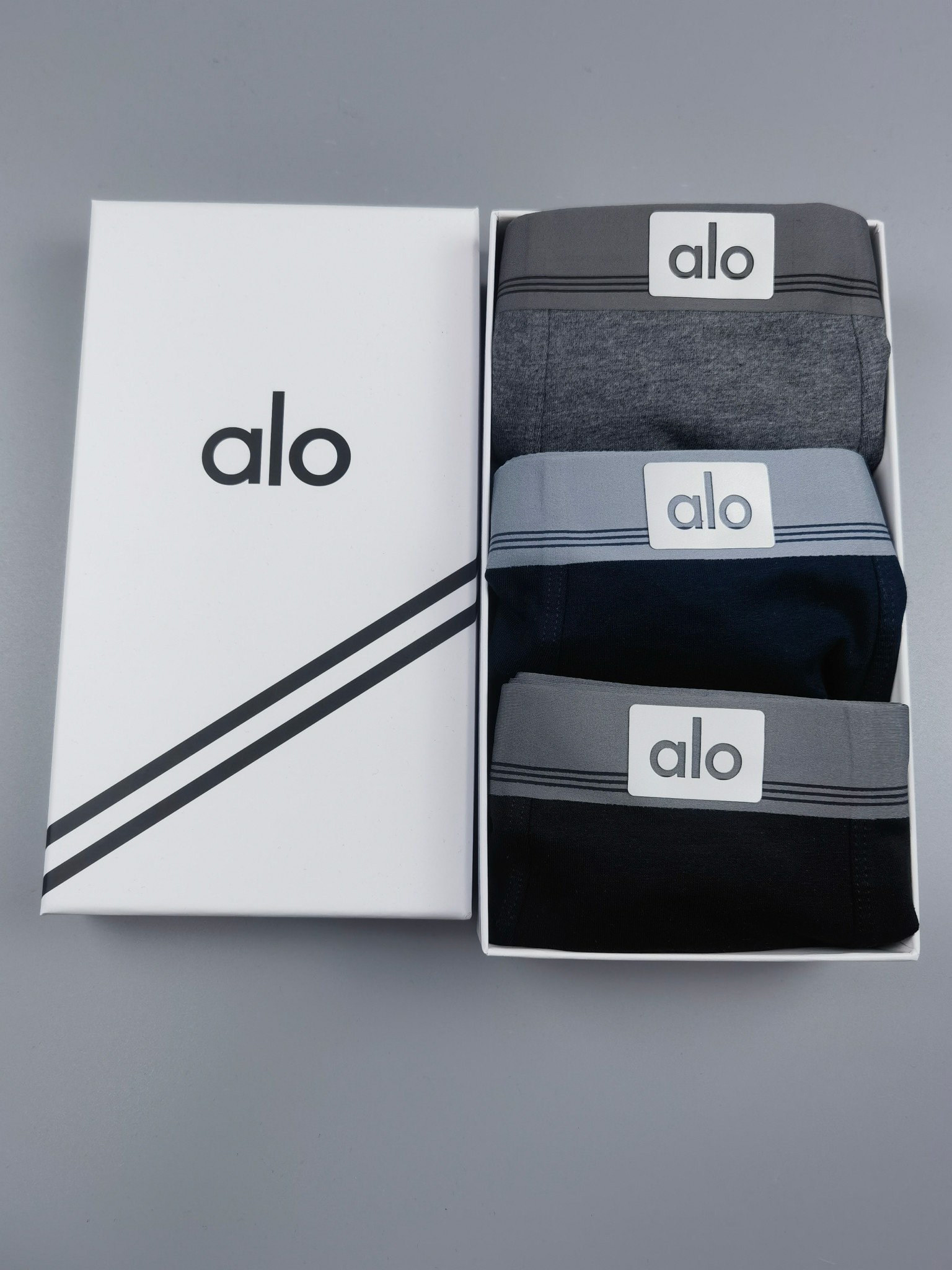 新品！alo 原单品质，时尚潮男新品 纯棉高品质！有型！ 一点也不紧绷 按照人体工程学设计 彰显男性性感