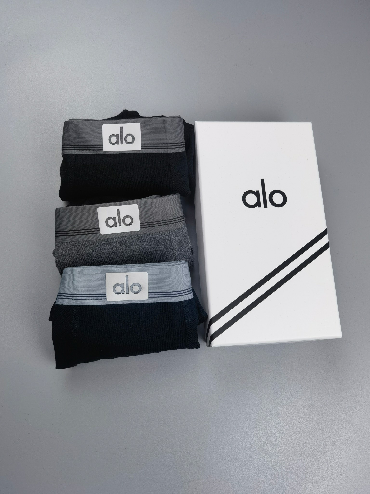 新品！alo 原单品质，时尚潮男新品 纯棉高品质！有型！ 一点也不紧绷 按照人体工程学设计 彰显男性性感