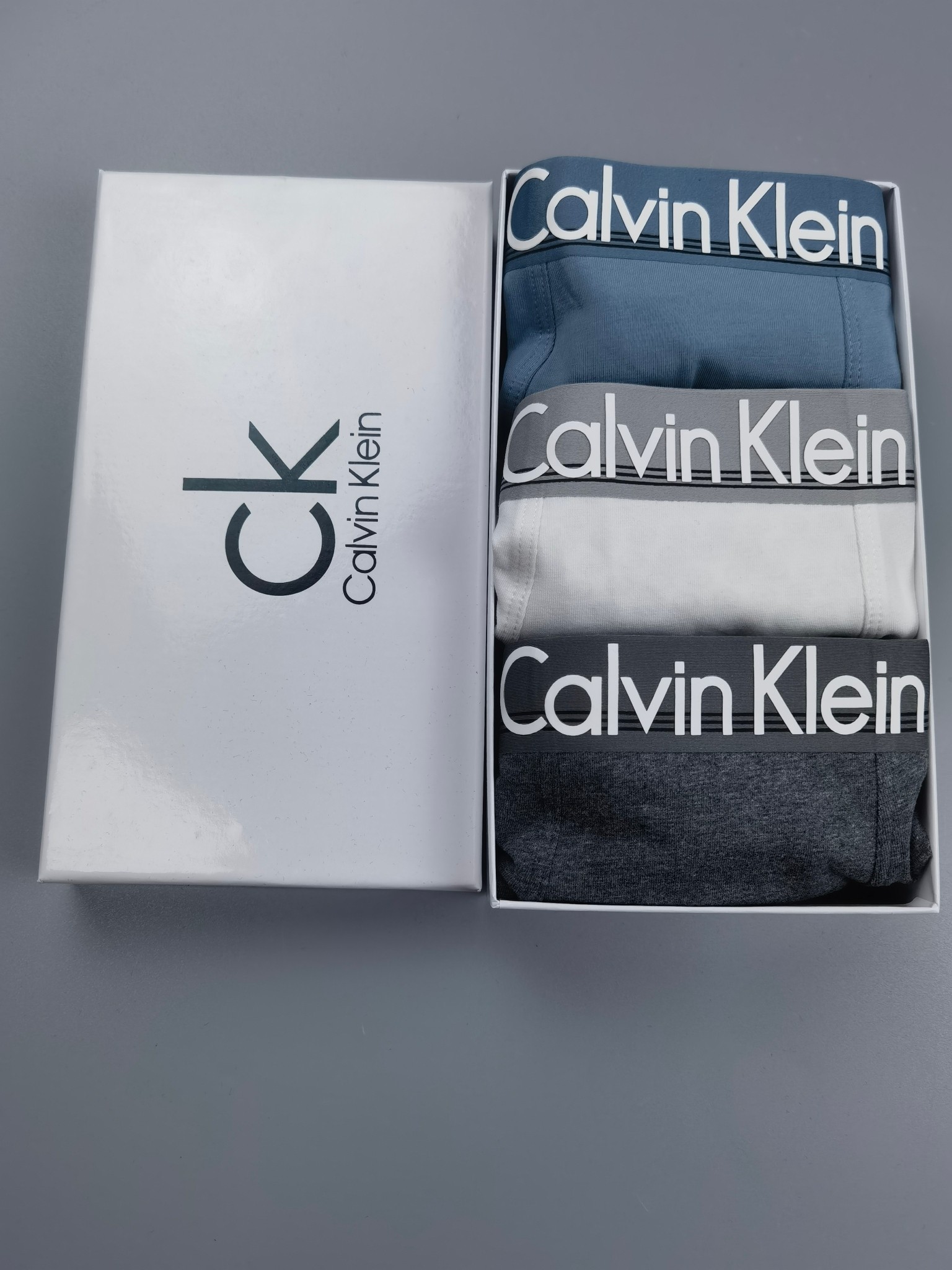 Calvin Klein (CK) 95% algodón, tallas: L, XL, XXL, 3XL, 4XL, 3 unidades por caja, versión alargada