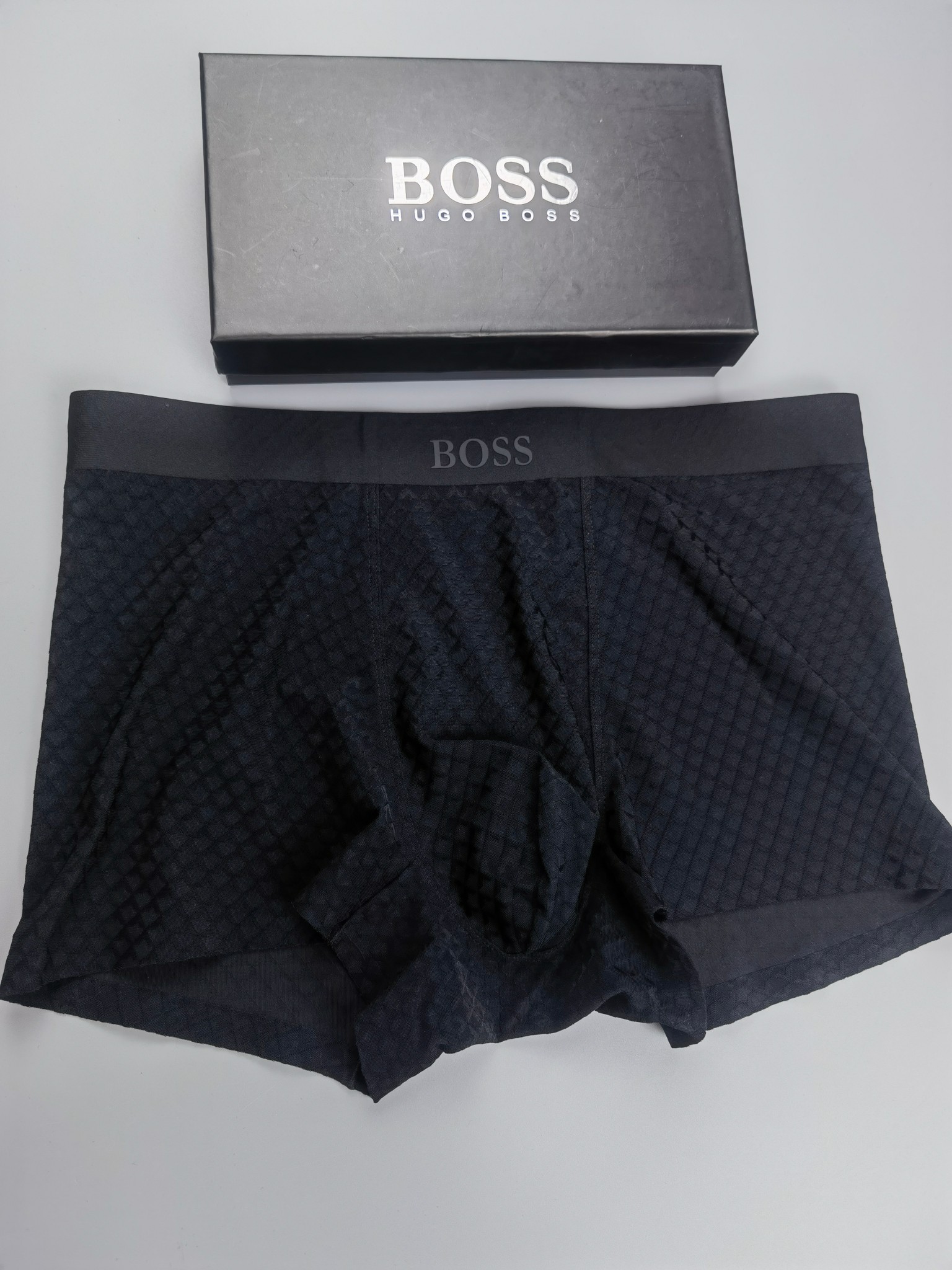🆕🆕（BOSS）专柜最新款，最新3D滴胶款，绝对的原单品质，全手工切割工艺   专柜订制进口锦纶面料。 