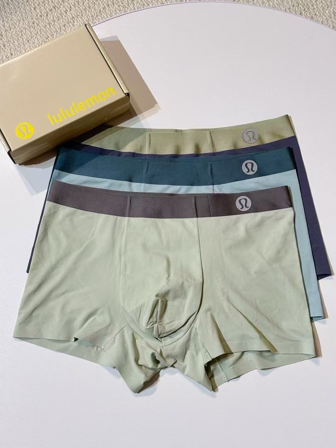  🆕🆕lululemon（露露）专柜最新款，最新3D滴胶款，绝对的原单品质，全手工切割工艺   专柜订制
