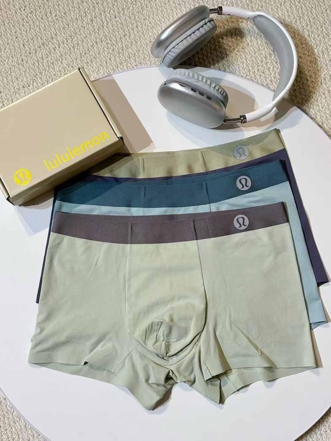  🆕🆕lululemon（露露）专柜最新款，最新3D滴胶款，绝对的原单品质，全手工切割工艺   专柜订制