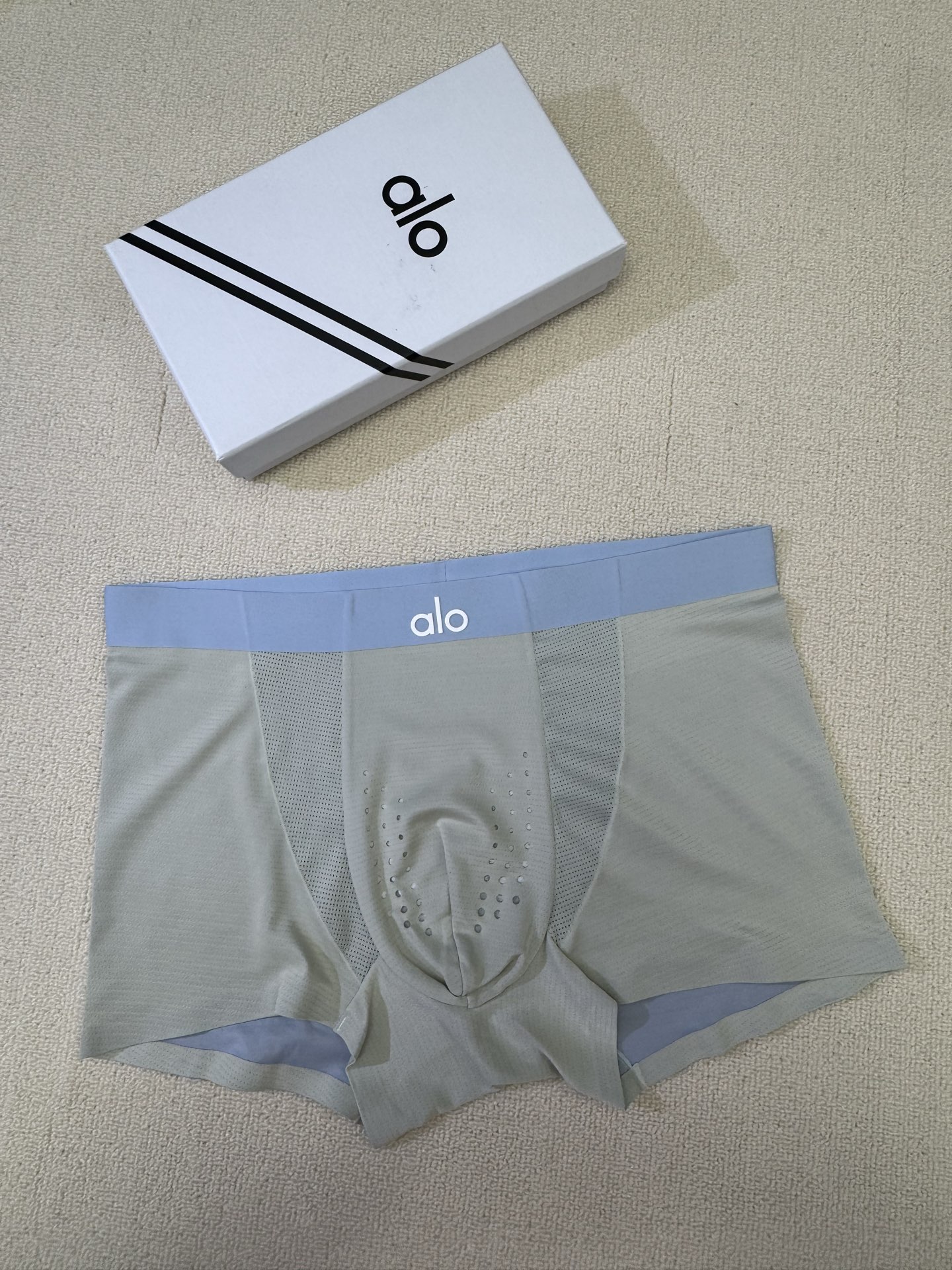  Ys25新品！alo 原单品质，时尚潮男新品 锦纶冰丝无缝切割工艺 科学配 80支蓝鲸莫代尔，丝滑 透
